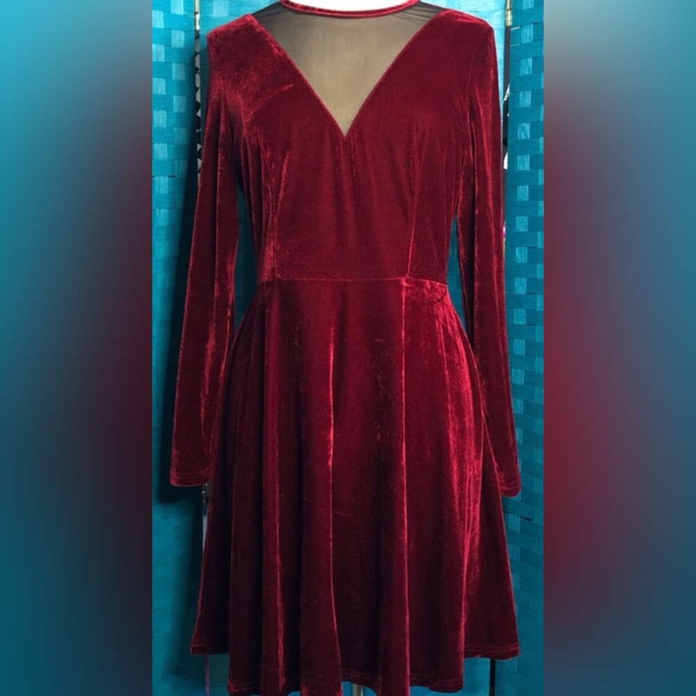 Sourpuss Velvet Mesh V Neck Dress Oxblood